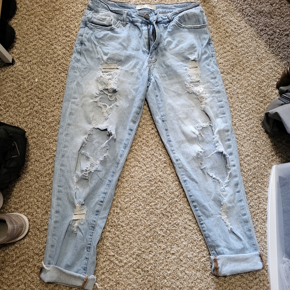 Nature Ripped Mom Jeans